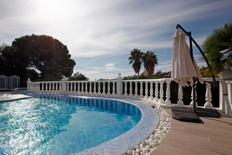 R02 Luxury Apartment In Villa With Pool And Garden Marbella Kültér fotó